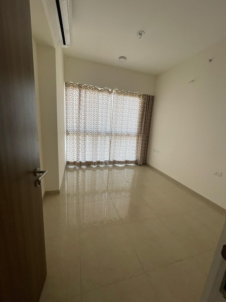 Room, lnt-realty-crescent-bay 3 Bedroom 1205 Sq.Ft. Apartment In Parel Mumbai 8035301