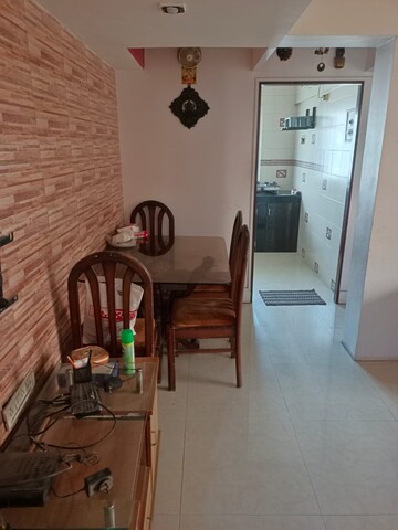 Master Bedroom in 2 BHK Apartment at Mota Mahal Apartment, Andheri West – for Rent