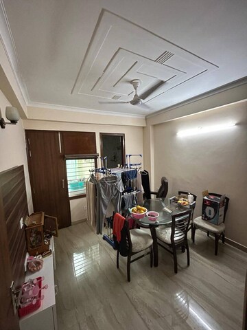 Gym in 2 BHK Builder Floor at Sector 9 – for Rent