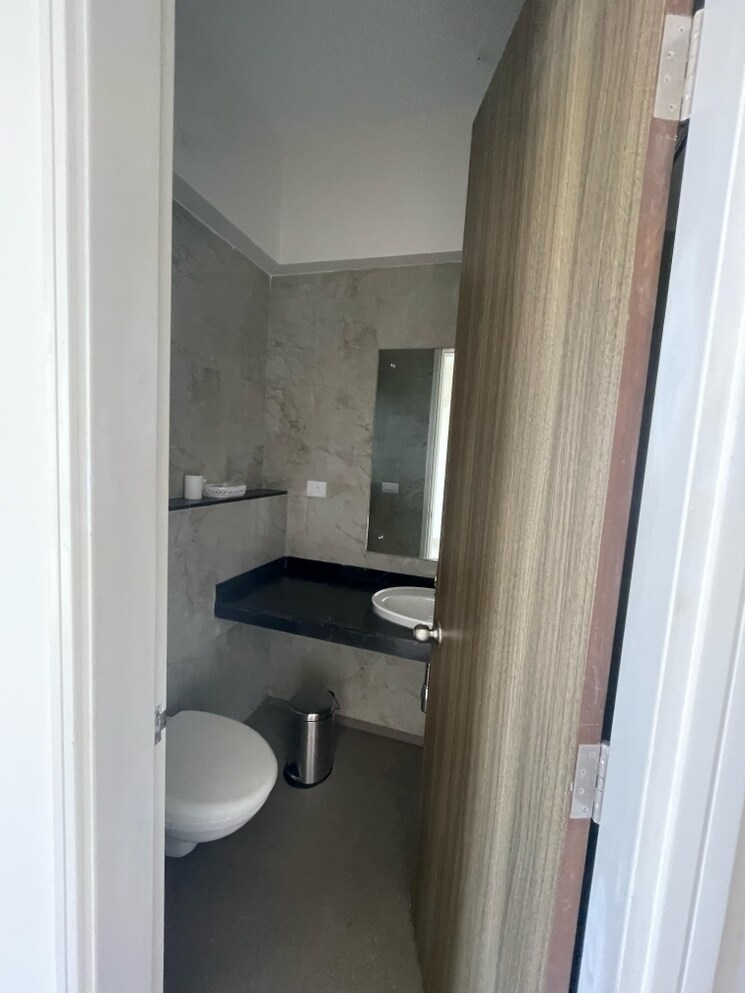 Bathroom, lnt-realty-crescent-bay 3 Bedroom 1205 Sq.Ft. Apartment In Parel Mumbai 8035366