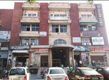 Commercial Shop 200 Sq.Ft. For Rent in Sector 18 Noida  8035371