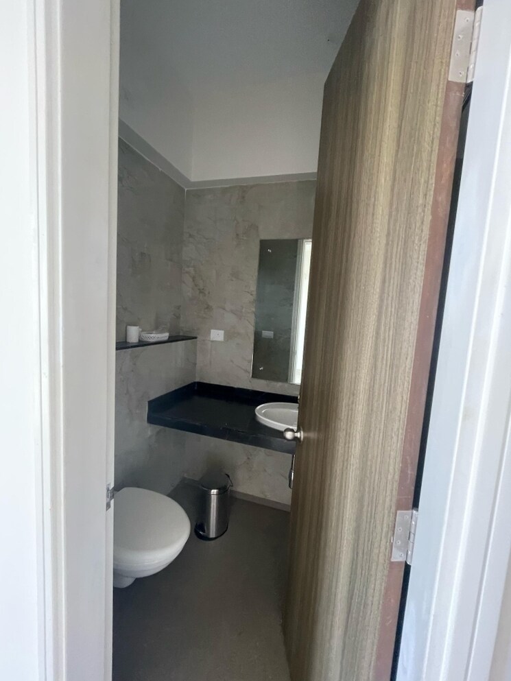 Bathroom, lnt-realty-crescent-bay 3 Bedroom 1205 Sq.Ft. Apartment In Parel Mumbai 8035444