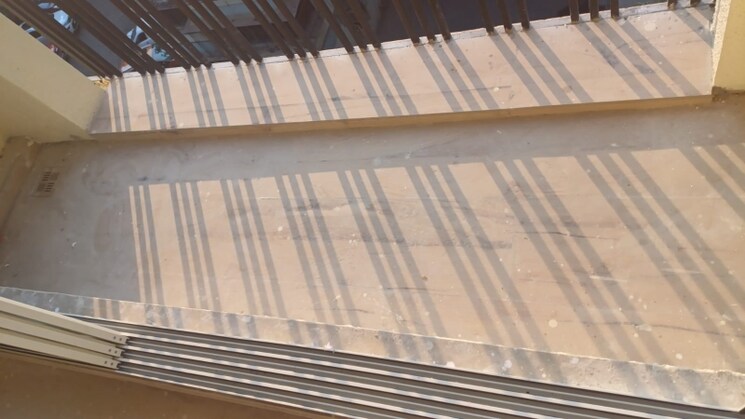 Balcony, thane east 3 Bedroom 856 Sq.Ft. Apartment In Thane East Thane 8035552