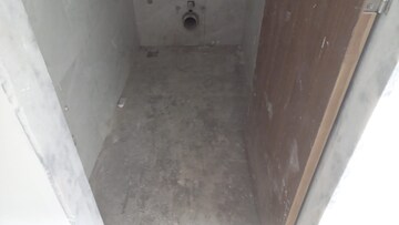 Bathroom in 3 BHK Apartment at Thane East – for Sale