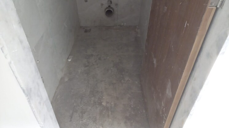 Bathroom, thane east 3 Bedroom 856 Sq.Ft. Apartment In Thane East Thane 8035552