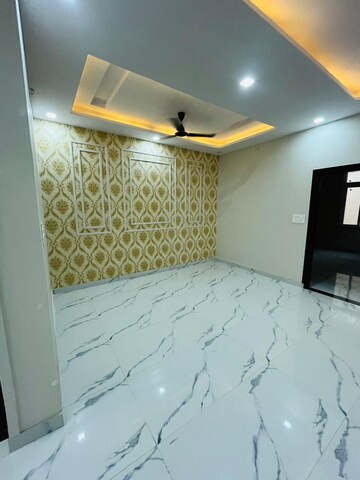 Bedroom in 4 BHK Apartment at Gokulpura – for Sale