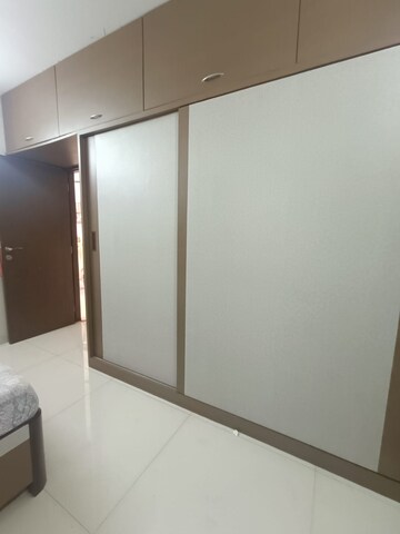 Room in 2 BHK Apartment at Shree Krishna Udaya Bhuvan, Chembur – for Rent