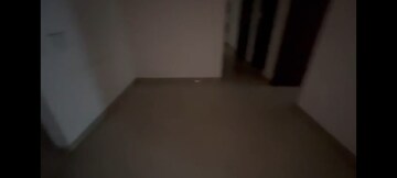 Room in 2.5 BHK Apartment at Nimbus The Express Park View II, Chi V Greater Noida – for Sale