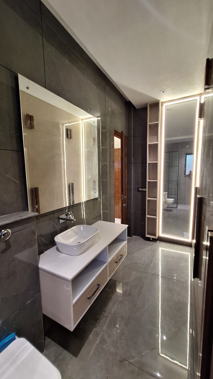 Kitchen, sunny enclave 5 Bedroom 250 Sq.Yd. Independent House In Sunny Enclave Mohali 8035590