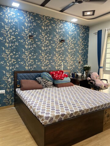 Bedroom in 3 BHK Apartment at Sheth Vasant Lawns, Laxmi Nagar – for Sale