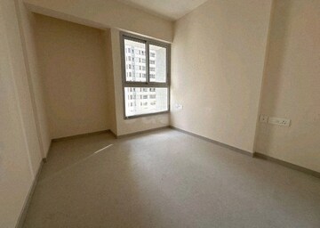 Room in 2 BHK Apartment at Piramal Vaikunth Vyan, Balkum Pada – for Rent