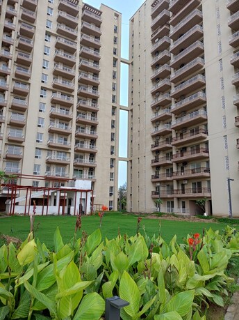 2.5 BHK Apartment For Resale in Silverglades The Melia Sohna Sector 35 Gurgaon  8035621