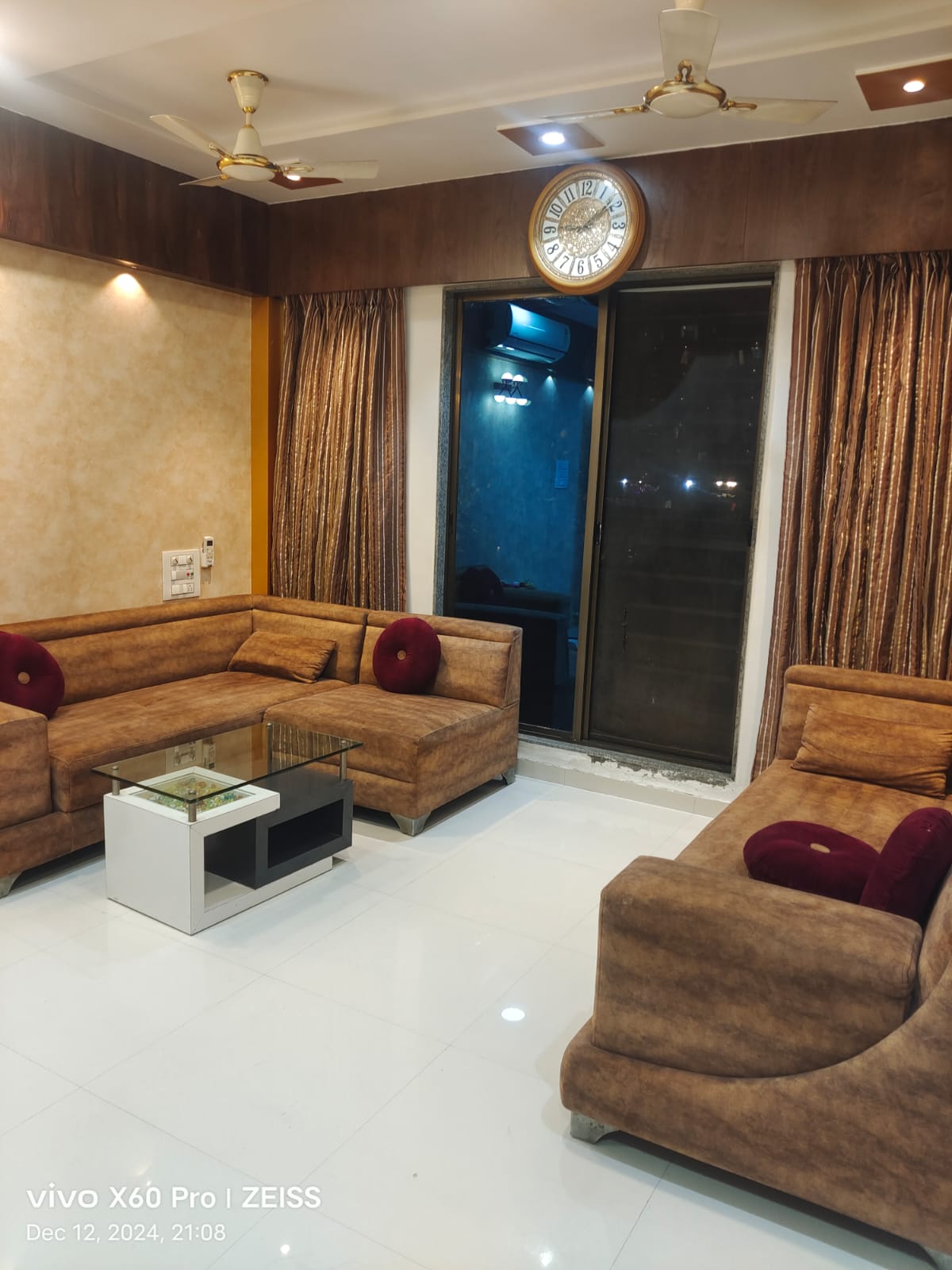 3 BHK Apartment For Sale in Rajhansh Stadium 