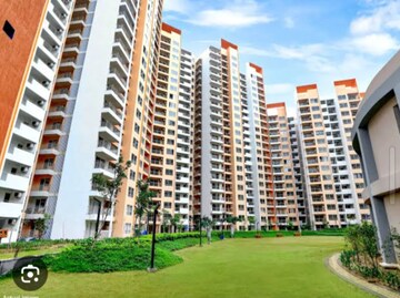 Master Bedroom in 4 BHK Apartment at Sector 102 – for Sale