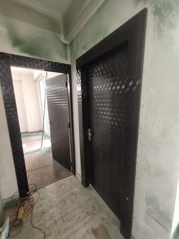 Building Lobby in 2.5 BHK Apartment at Amrapali Golf Homes, Sector 4 Greater Noida – for Rent