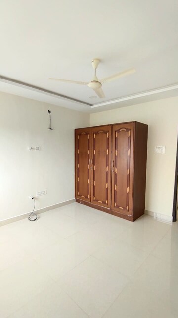 Master Bedroom in 3 BHK Apartment at Begumpet – for Rent