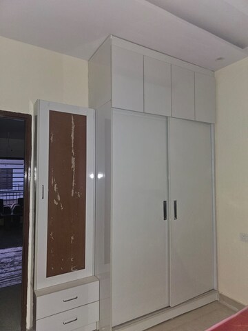 Room in 2 BHK Apartment at Kharar Road – for Rent