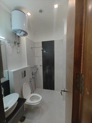 Bathroom in 3 BHK Builder Floor at Sushant Lok 3, Sector 57 – for Rent