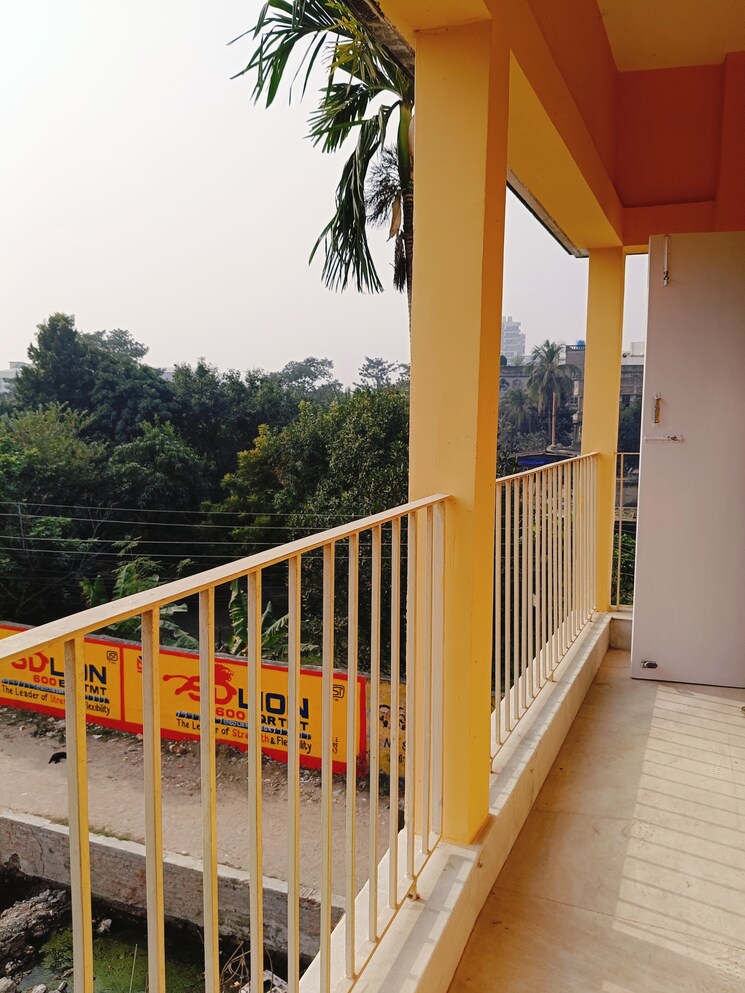 Balcony, gouranganagar 3 Bedroom 1180 Sq.Ft. Apartment In Gouranganagar Kolkata 8035980