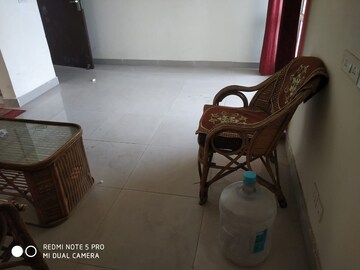 Parking in 2 BHK Apartment at Panchsheel Greens II, Sector 16 Greater Noida – for Rent
