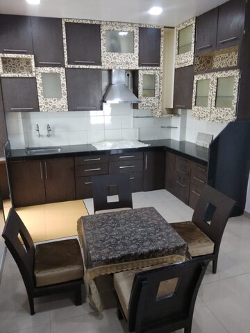 Master Bedroom in 3 BHK Apartment at Civil Lines – for Rent