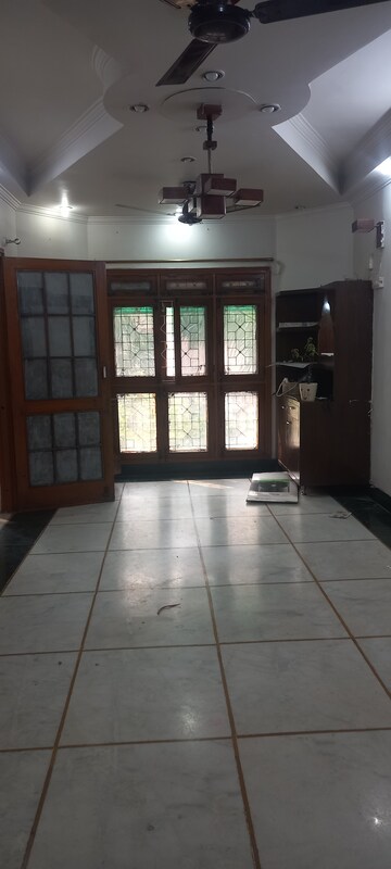 Living Room in 2 BHK Apartment at Ip Extension – for Rent