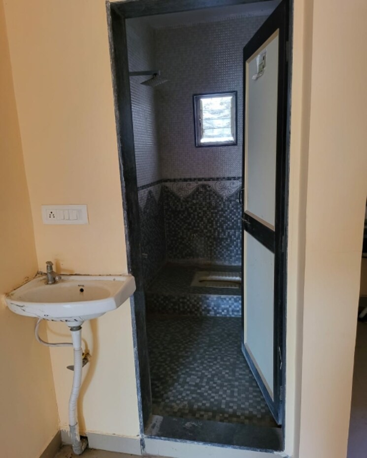 Bathroom, lohgaon 3 Bedroom 1200 Sq.Ft. Villa In Lohgaon Pune 8035924