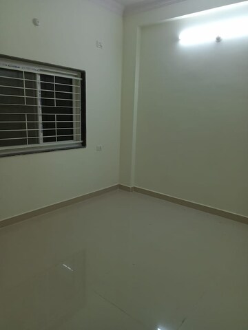 Room in 2 BHK Apartment at Begumpet – for Rent