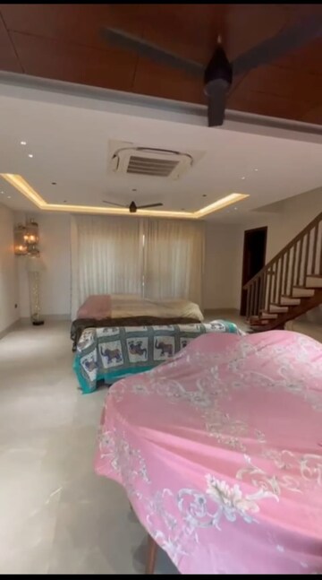 Bedroom in 4 BHK Penthouse at Dalanwala – for Sale