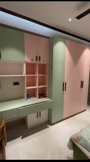 Room in 4 BHK Penthouse at Dalanwala – for Sale