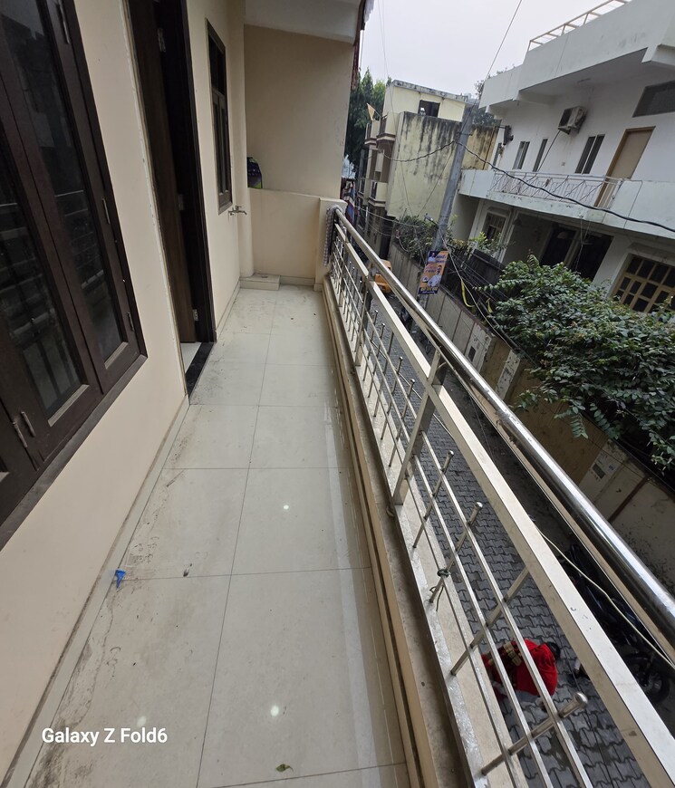 Balcony, chattarpur 2 Bedroom 855 Sq.Ft. Builder Floor In Chattarpur Delhi 8036029