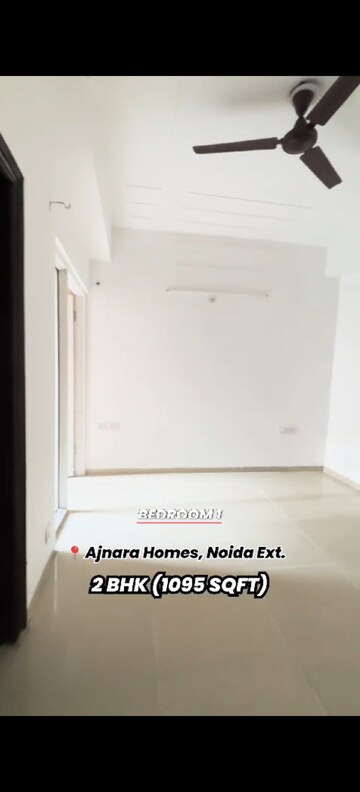 Room in 2.5 BHK Apartment at Ajnara Homes, Sector 16b Greater Noida – for Sale