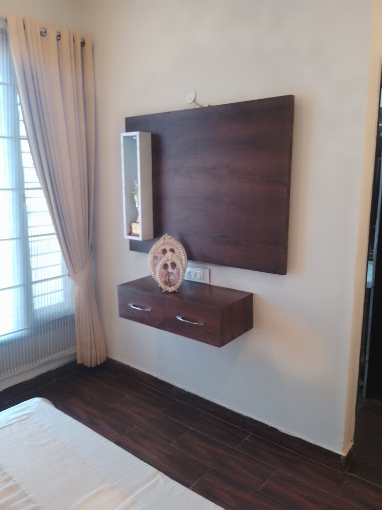 Bedroom, kharar kurali highway 2 Bedroom 100 Sq.Yd. Apartment In KharaR Kurali Highway Mohali 8036118