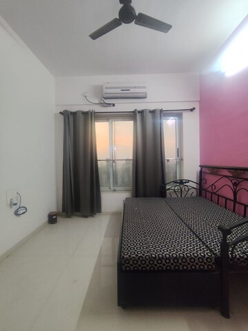 Bedroom in 2 BHK Apartment at Romell Aether, Goregaon East – for Rent