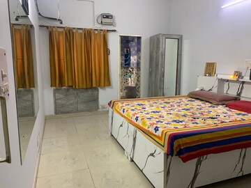 Bedroom in 3 BHK Independent House at RWA Apartments Sector 52, Sector 52 – for Rent