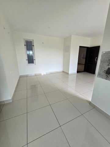 Room in 3 BHK Apartment at Devanahalli – for Sale