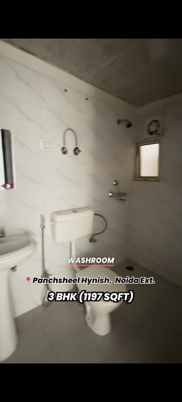 Master Bedroom in 2.5 BHK Apartment at Panchsheel Hynish, Sector 1 Greater Noida – for Sale