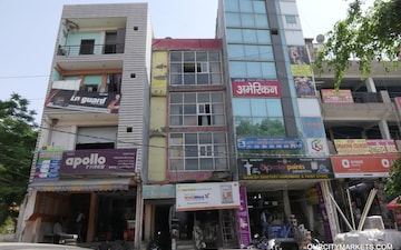 Shop For Sale in Sector 22