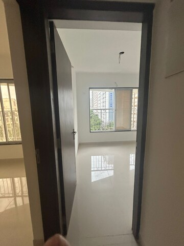 Room in 2 BHK Apartment at Hiranimanthan Shree Ganesh Krupa CHS, Kurla East – for Rent