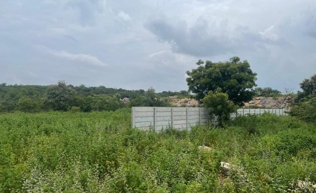 Plot For Sale in Good Property's 