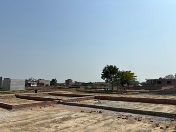 Plot Area in  Plot at Gosainganj – for Sale