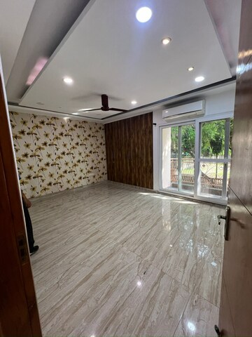Bedroom in 4 BHK Builder Floor at Soami Nagar – for Rent