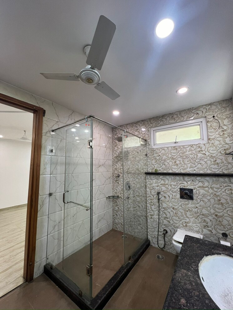 Master Bedroom, soami nagar 4 Bedroom 5500 Sq.Ft. Builder Floor In Soami Nagar Delhi 8036351