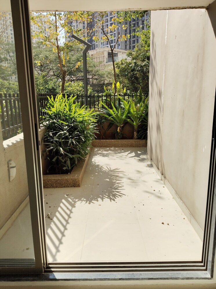 Balcony, runwal-eirene-part-1 2 Bedroom 644 Sq.Ft. Apartment In Balkum Pada Thane 8036357