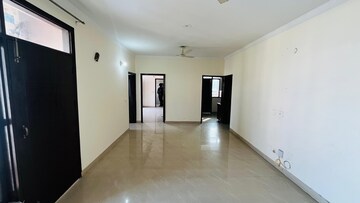 Room in 2 BHK Apartment at Maya Garden City, Lohgarh – for Rent