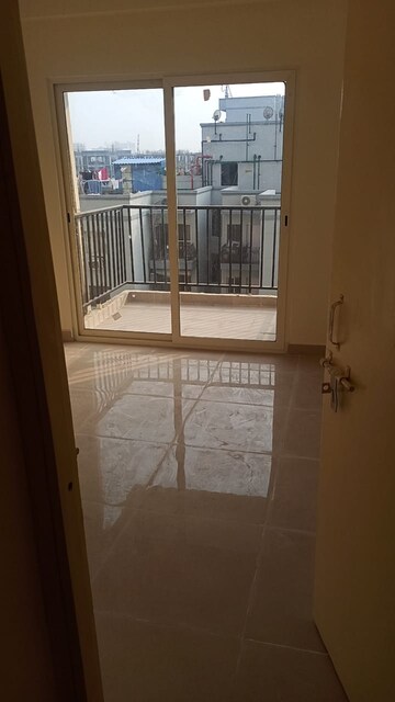 Room in 2 BHK Apartment at GLS South Avenue, Sector 92 – for Rent