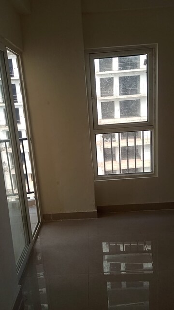 Room in 2 BHK Apartment at GLS South Avenue, Sector 92 – for Rent