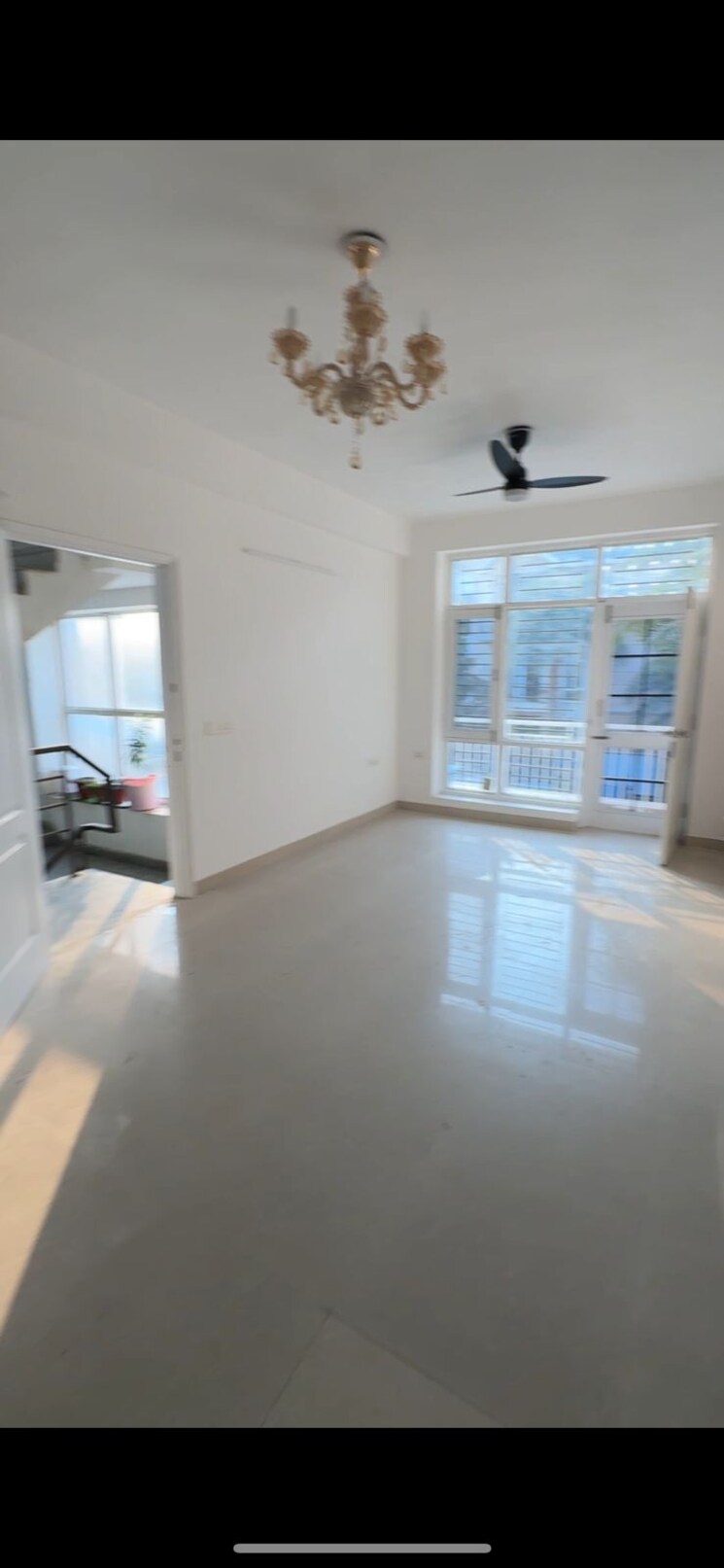 Living Room, omaxe-silver-birch 3 Bedroom 1640 Sq.Ft. Builder Floor In North Mullanpur Chandigarh 8036508