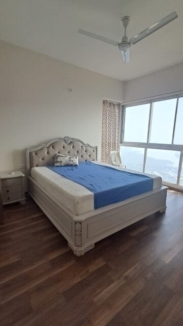 3 BHK Apartment For Sale in LnT Realty Crescent Bay, Parel