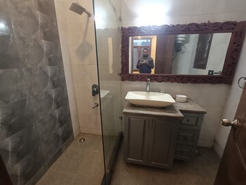 Kitchen in 3 BHK Apartment at DLF Atria, Dlf Phase ii – for Rent